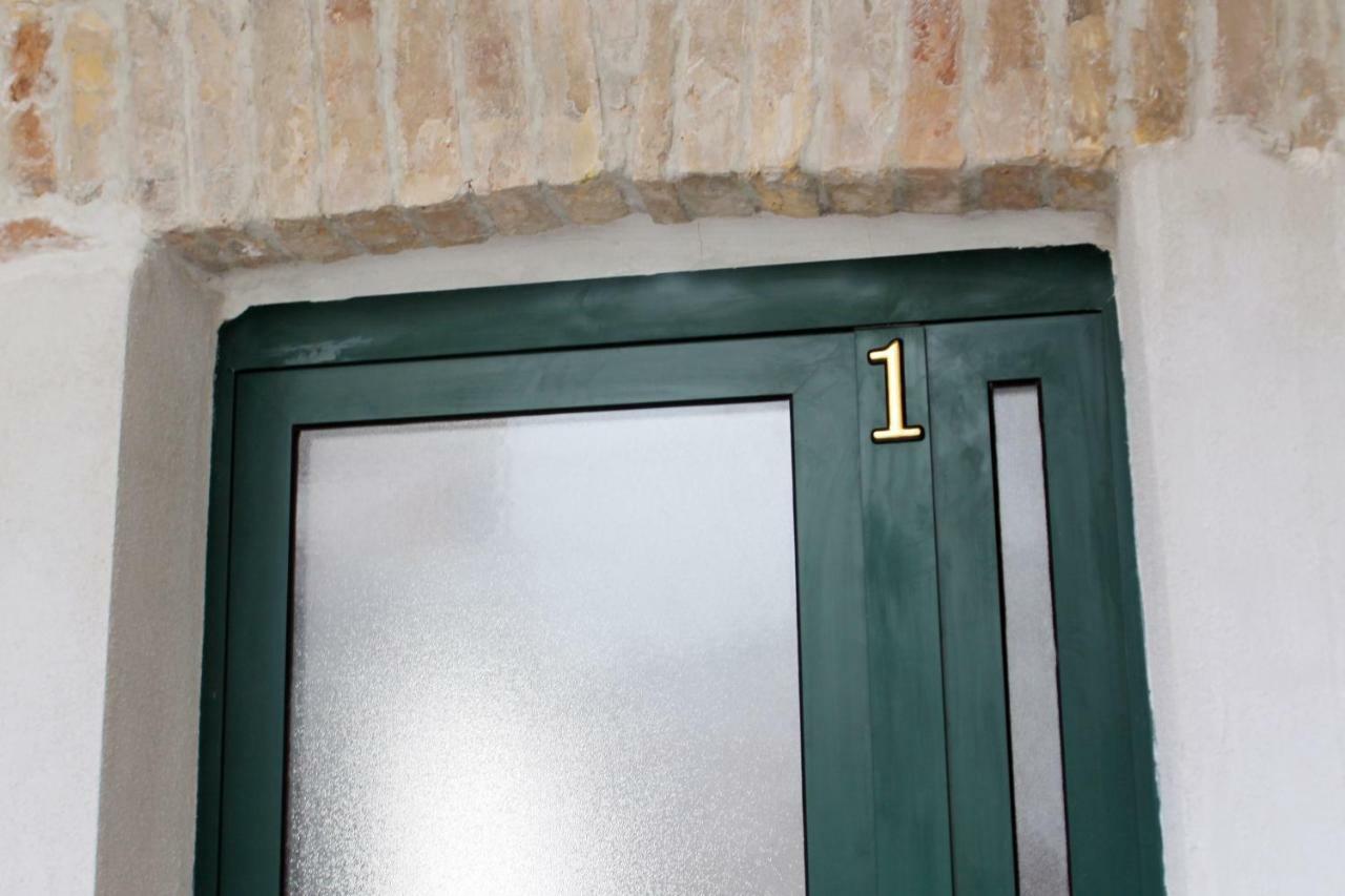 וויס Apartments D&N מראה חיצוני תמונה